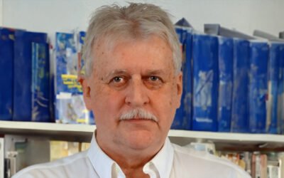 Wayne Clark Shares Insights on Writing, Life, and New York in an Exclusive Reader’s House Interview